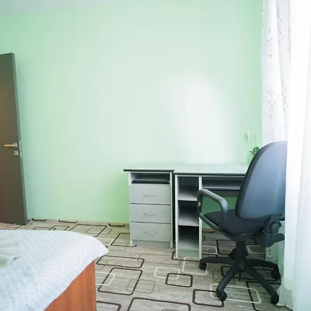 Rustic & Spacious 3br * Bucharest